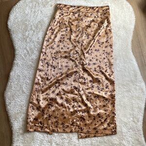 Zara Long Skirt. High waisted. Back mid slit.